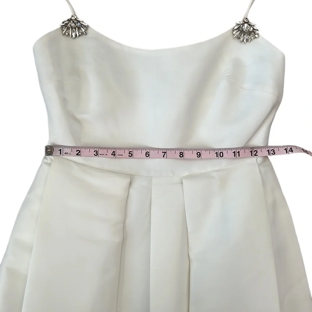 SOLD - NWT Sachin & Babi Ivory Gwen Gown #S221B53-103 Size 2 Reg. $895 - Picture 11 of 12